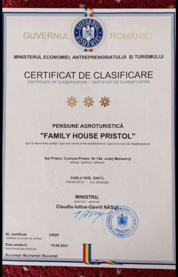 Family House Pristol Leilighet Eksteriør bilde